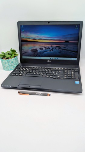Laptop fujitsu a555 - fujitsu,
