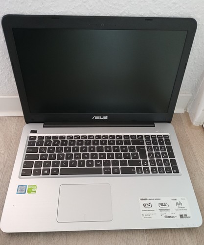 Laptop asus r558u - r558u,, intel